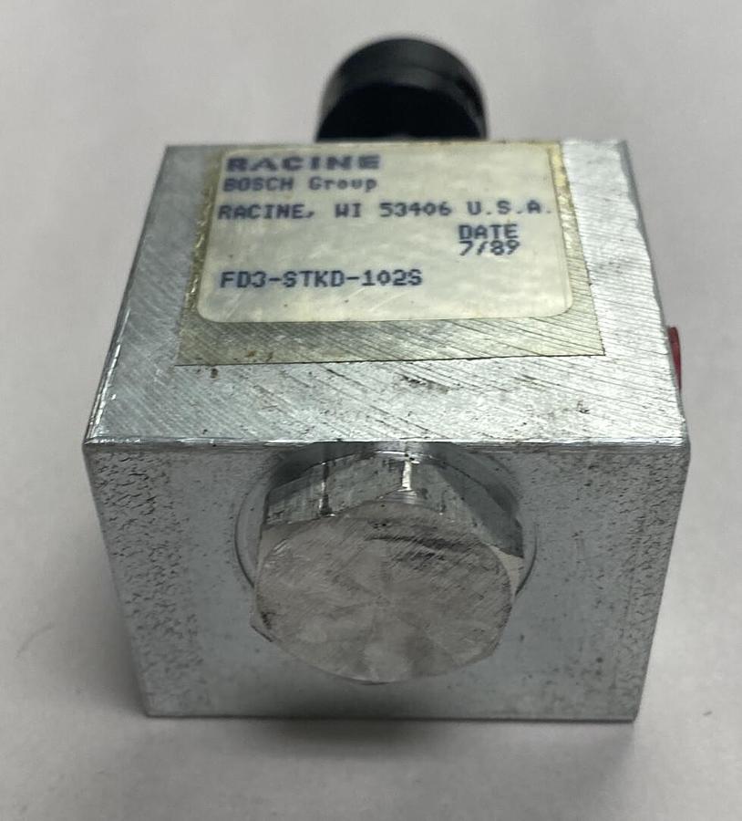Bosch Racine,FD3-STKD-102S,Hydraulic Valve NOS