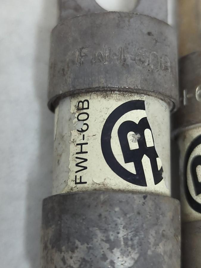 Used COOPER BUSSMANN,FWH-60B,SEMI-CONDUCTOR 60 AMP FUSE LOT OF 4 PRE-OWNED