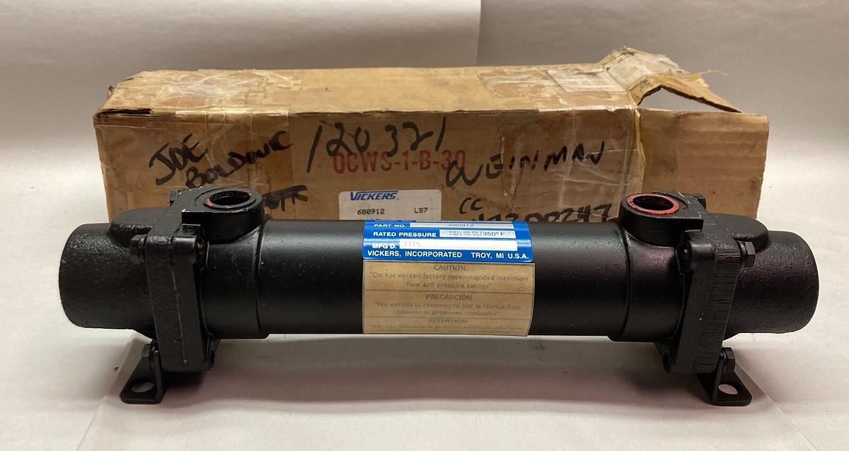Vickers,OCW-S-1-B-30,Oil Cooler/Heat Exchanger P/N 680912