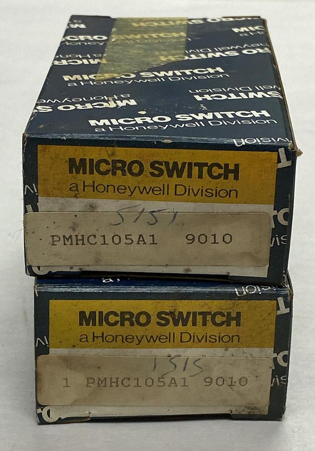 Honeywell Micro Switch,PMHC105A1,Push Button Lot Of 2 NOS