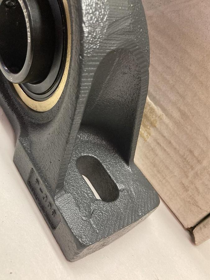SealMaster,EMP-23,Pillow Block Bearing 1-7/16 Inch Bore