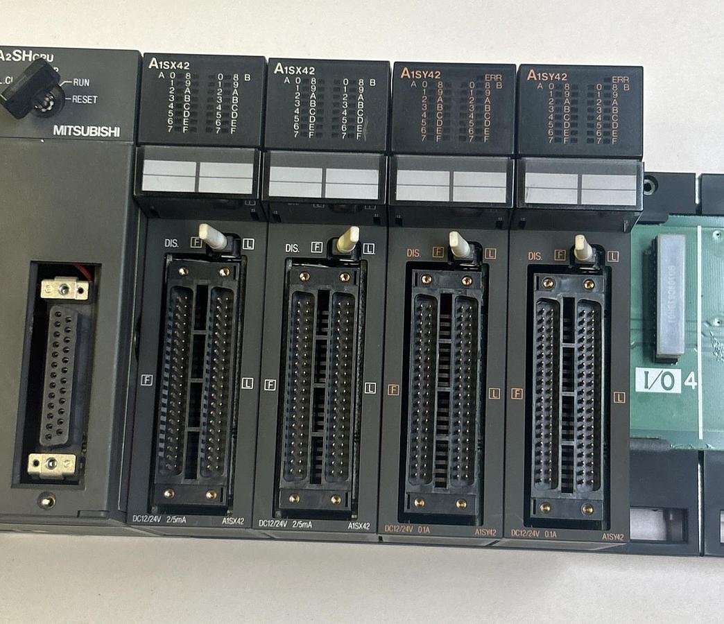 Used MITSUBISHI,A1S61PN,RACK ASSEMBLY W/ A2SHCPU A1SX42 A1SY42