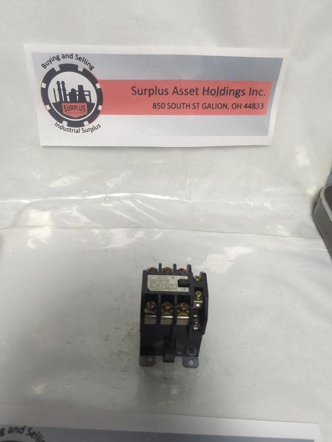 Used FUJI ELECTRIC,1FC0T0211,CONTACTOR TYPE FMCa-SUL PRE-OWNED