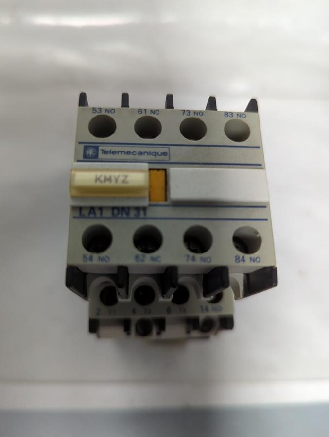 Used TELEMECANIQUE,T85 25A,CONTACTOR W/ LA1 DN 31 AUX CONTACT PRE-OWNED