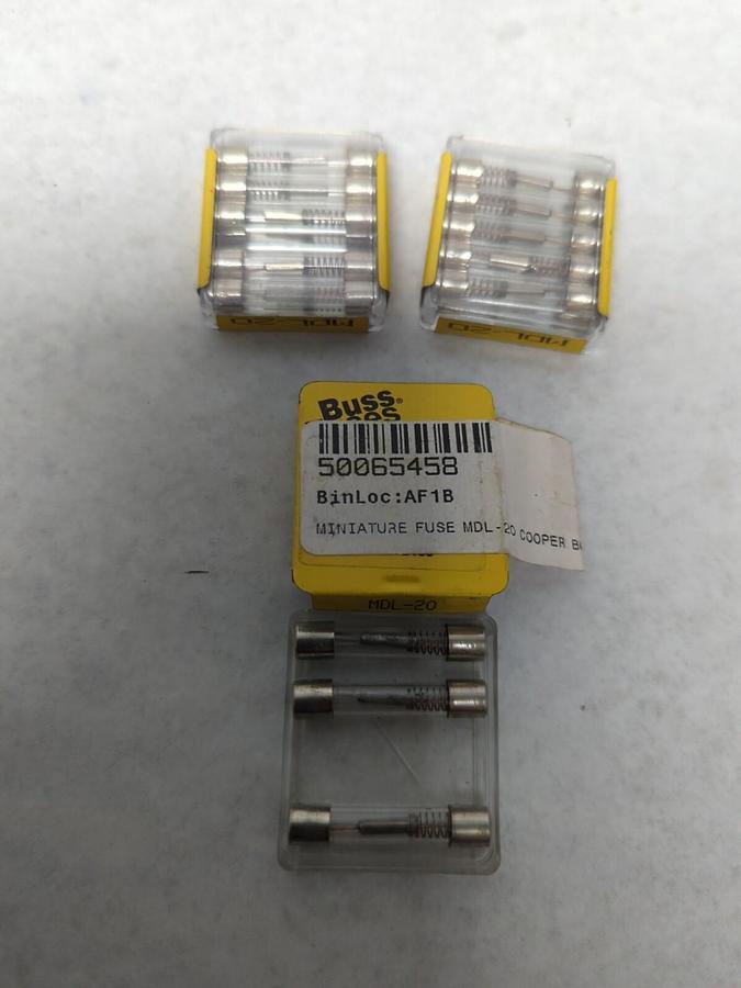 COOPER BUSSMANN,MDL-20,GLASS FUSES LOT OF 13 NOS