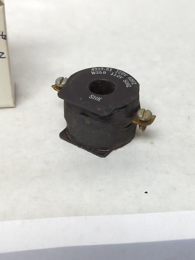 Used SQUARE D,4323-S1-W35A,MAGNETIC COIL SHK 120V 60HZ 110V 50HZ PRE-OWNED