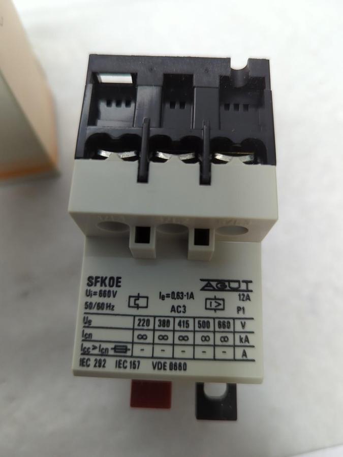 AGUT,SFKOE,MOTOR CONTACTOR SWITCH 0.63-1A NOS