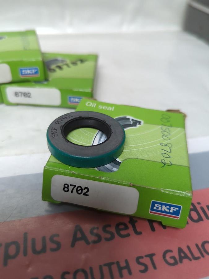 SKF,8702,OIL SEAL LOT OF 4 NOS