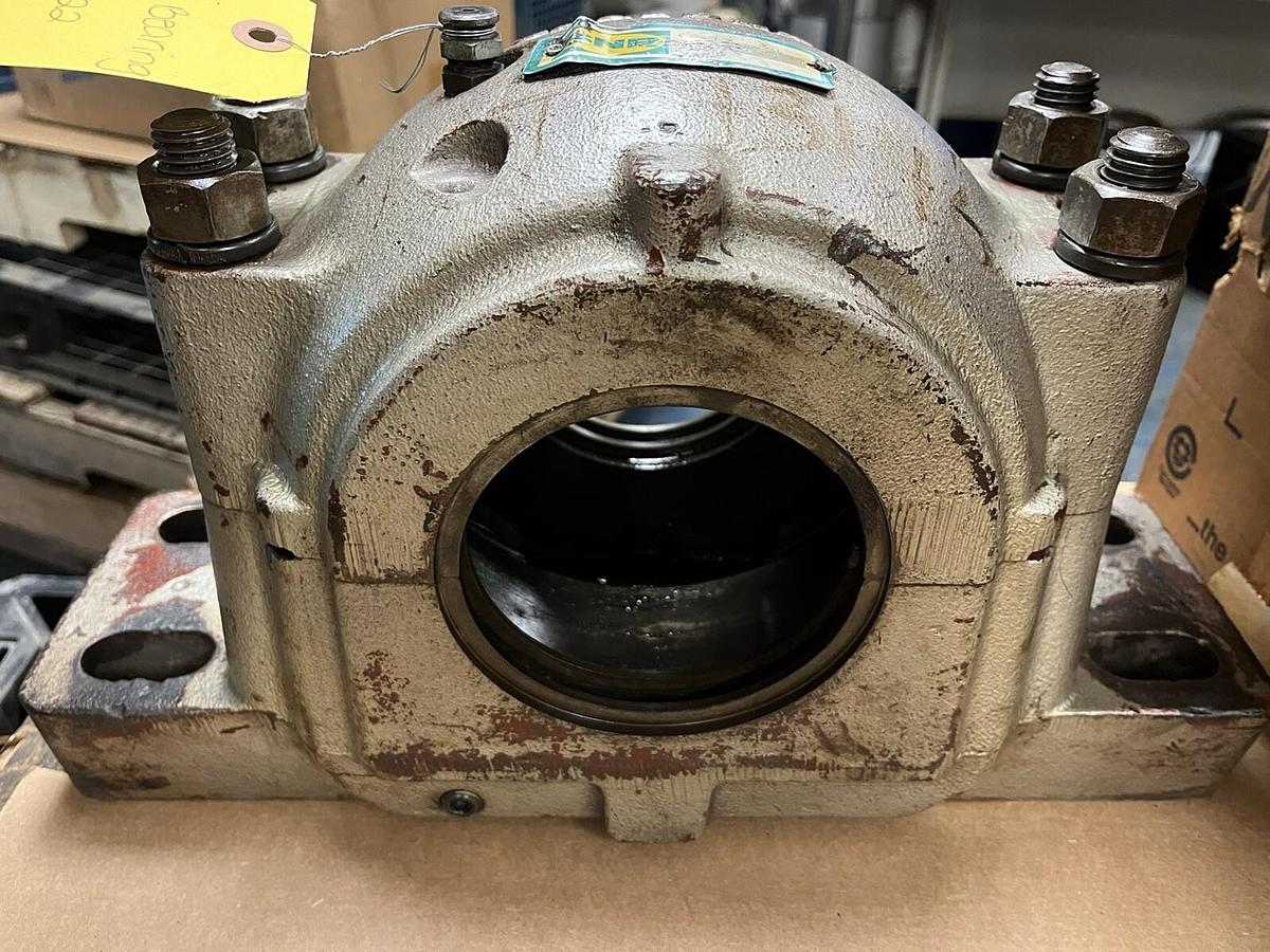 Used Fafnir Torrington,SAF-522,PILLOW BLOCK HOUSING