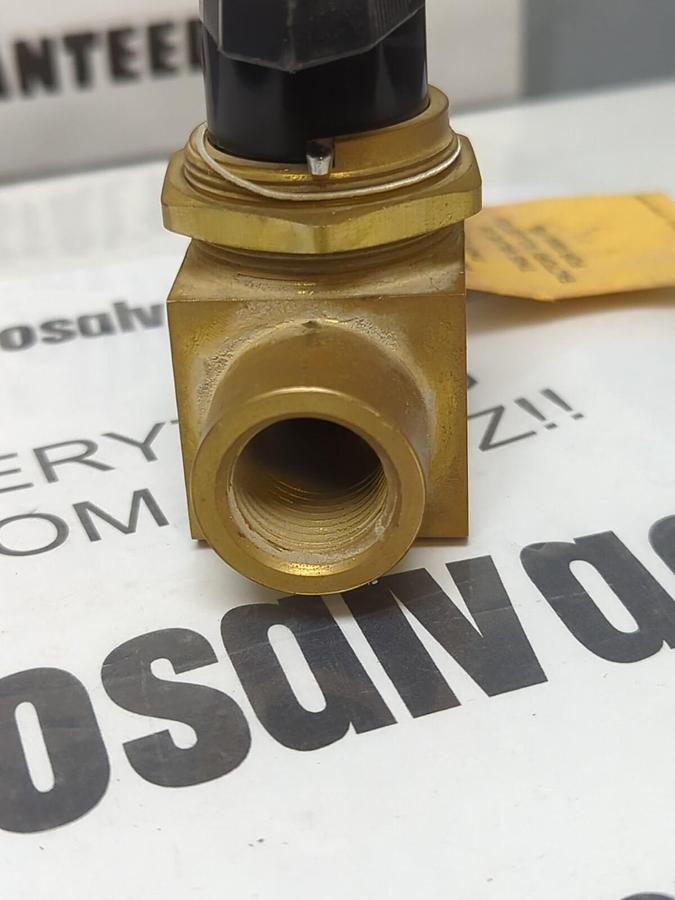 WHITEY,B-45VF8,BRASS BALL VALVE MISSING BOX NOS