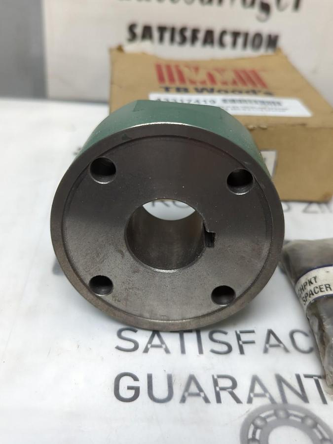 T.B. WOODS,8SCH118,8SC-HX1-1/8 INCH SLEEVE COUPLING/SPACER HUB NOS