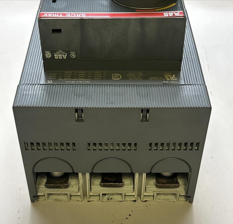 Used ABB,T5H400,CIRCUIT BREAKER 400A 600V 3P