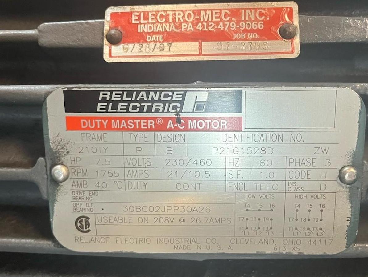 Used DODGE,210TG28A1,MASTER XL GEARMOTOR REDUCER 70.6:1 7.5HP OUT 25RPM SHFT 2.75"