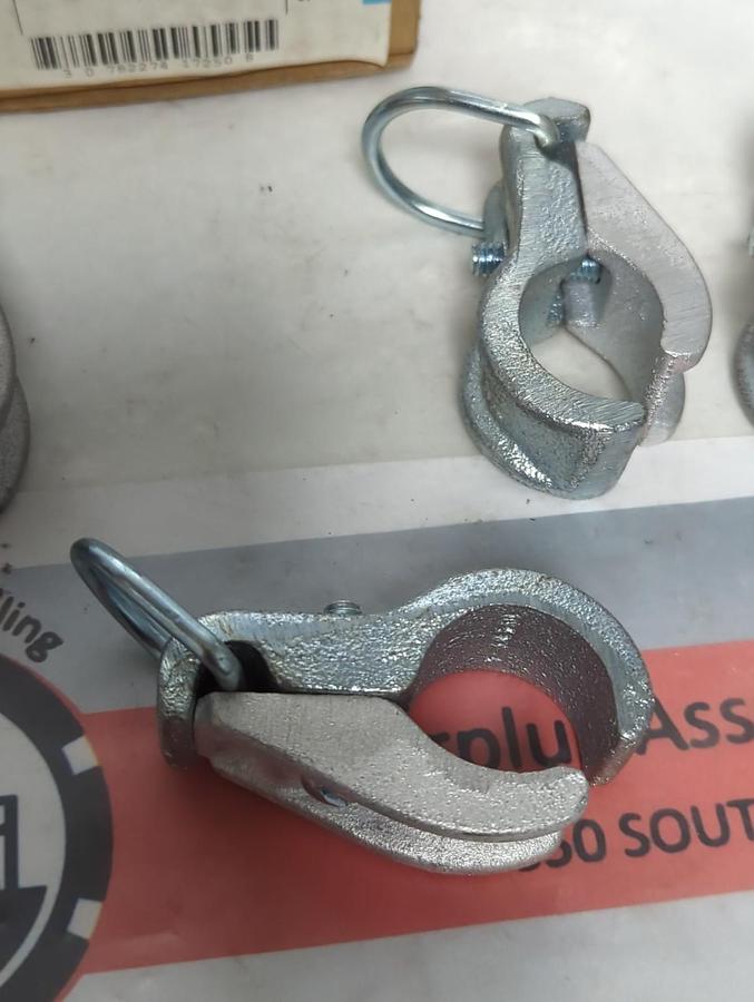 COOPER CROUSE-HINDS,CHS2437,CONDUIT CLAMP FOR FIXTUREHANGER 3/4 INCH LOT OF 5