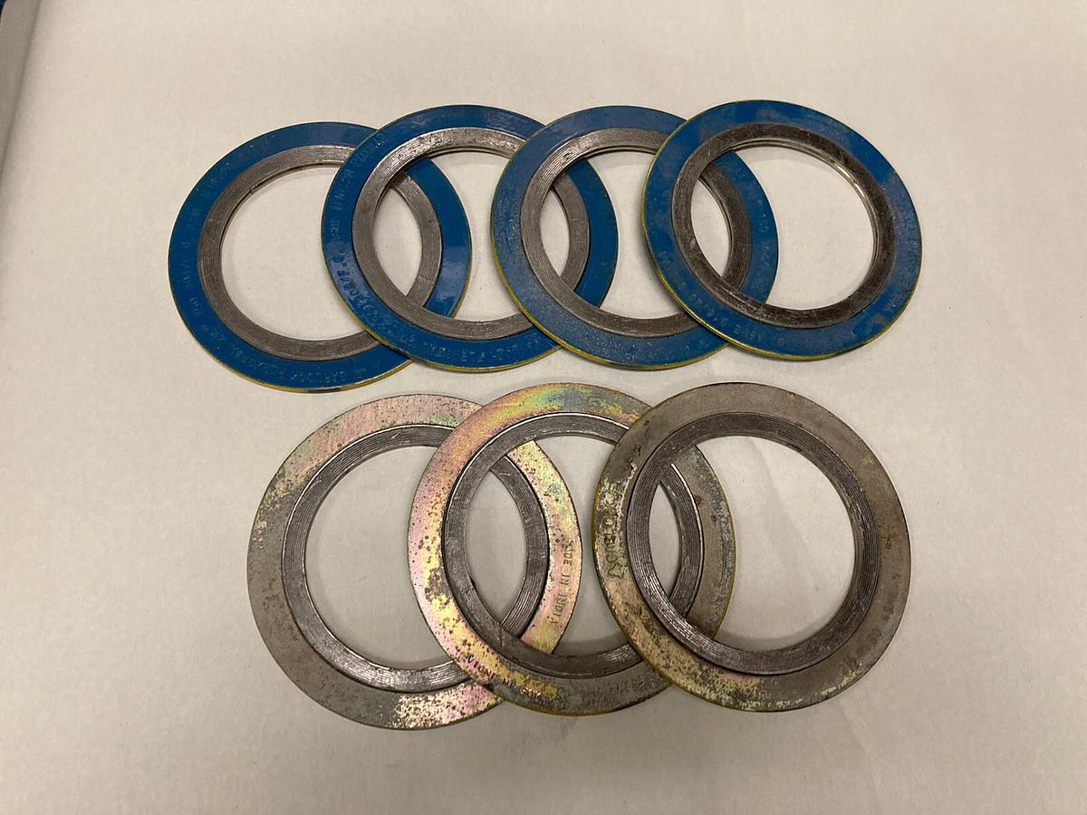 Used Garlock,B16.20 304-FG,Flex Seal Spiral Wound 2-1/2 Inches 150 ASME Lot of 7