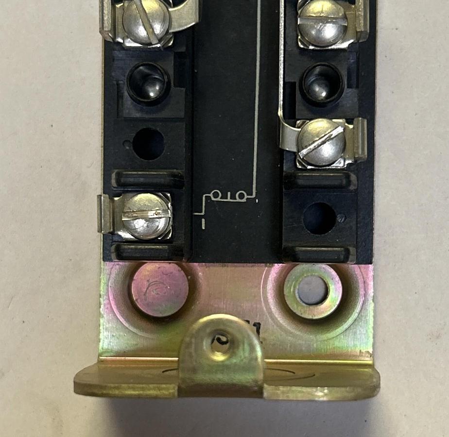 Used ALLEN BRADLEY,3SF1,PUSH BUTTON SLOW / FAST / STOP