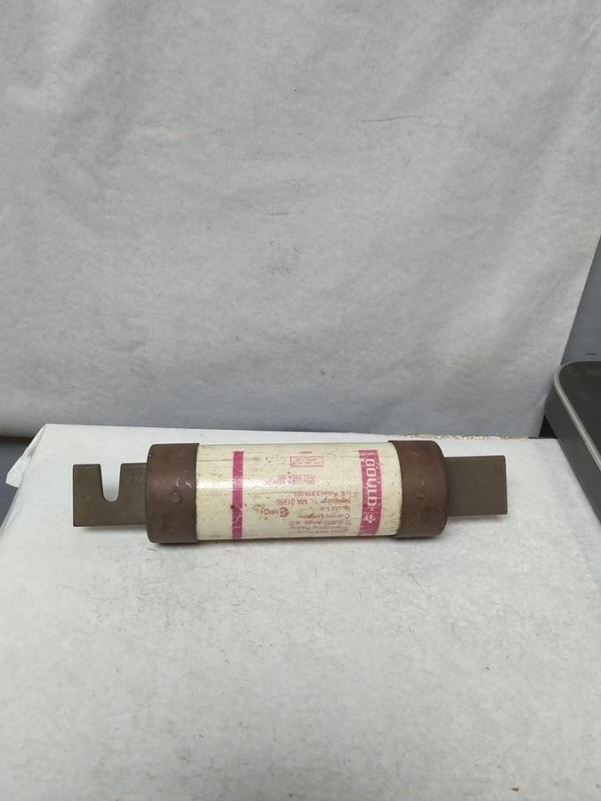 Used GOULD SHAWMUT,TRS300R,TRI-ONIC 300 AMP FUSE PRE-OWNED