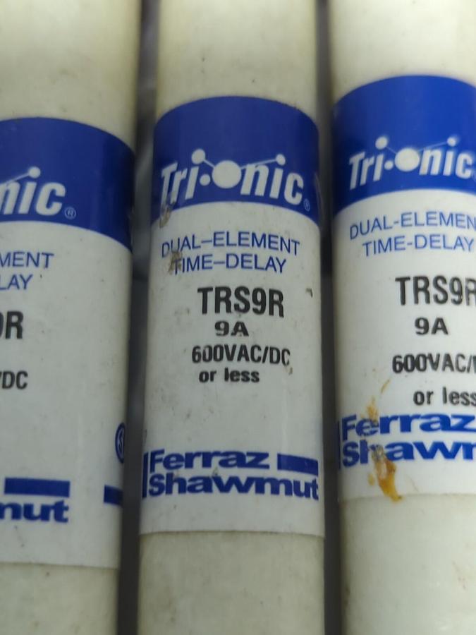 FERRAZ SHAWMUT,TRS9R,TRI-ONIC 9 AMP FUSE LOT OF 5 NOS