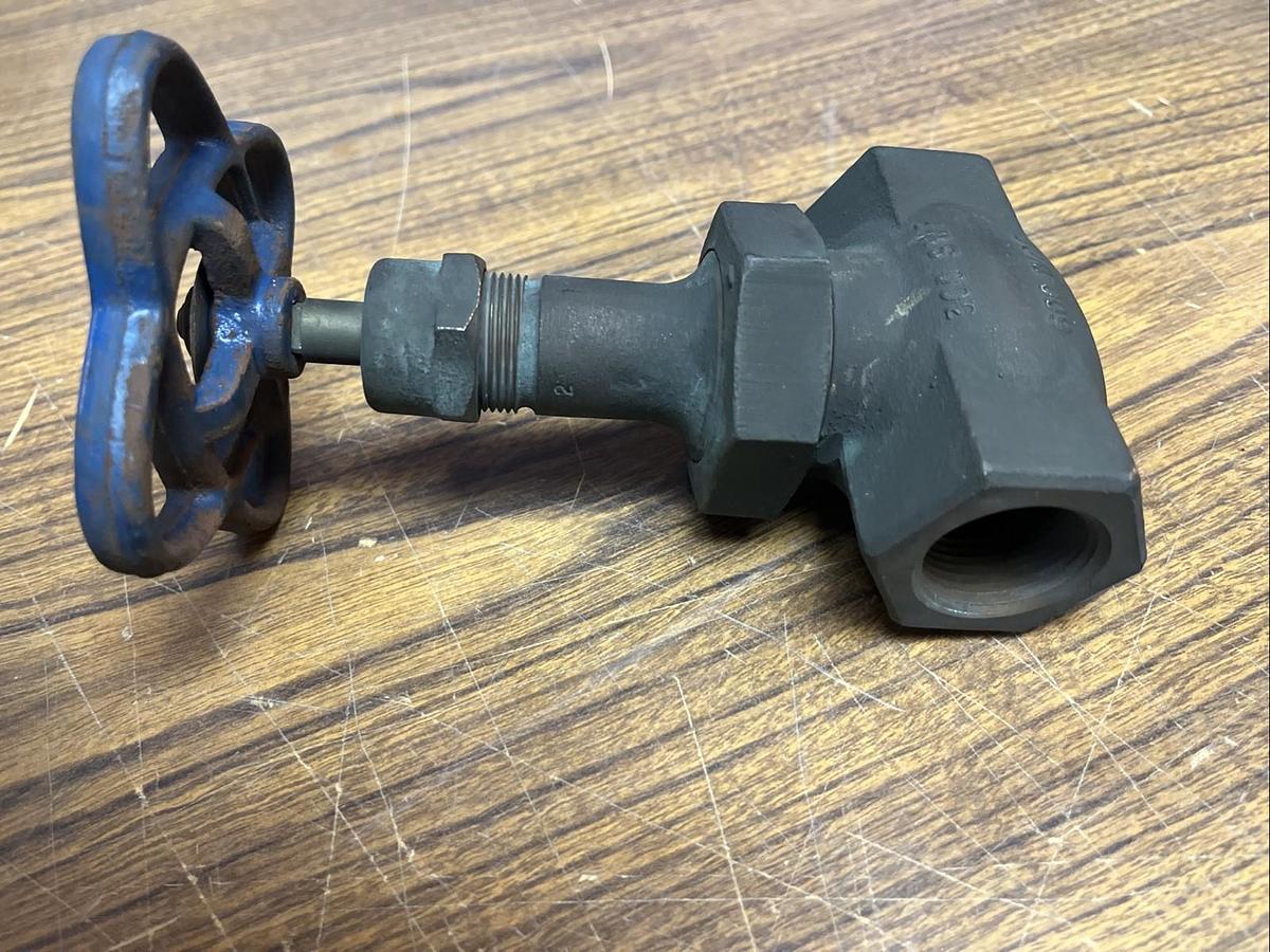Used NIBCO,1",BRASS GATE VALVE 300 SWP 600 WOG