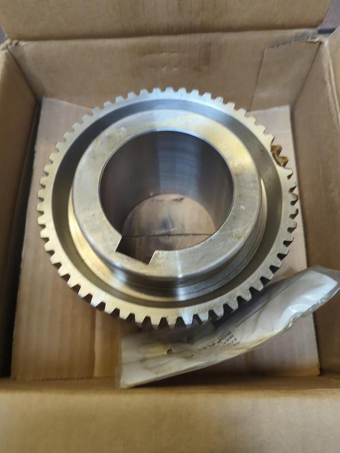 KOP-FLEX,1960723 3-1/2F EB,SLEEVE & 3-1/2F HUB SET NOS