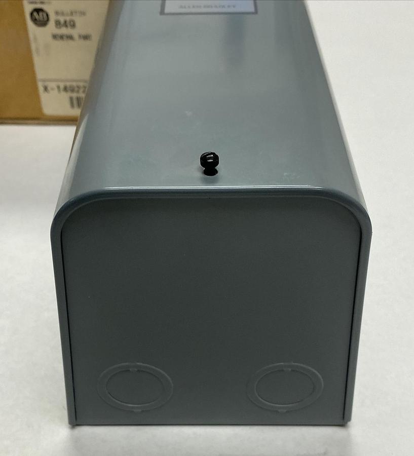 Used ALLEN BRADLEY,X-149227,ENCLOSURE NEW
