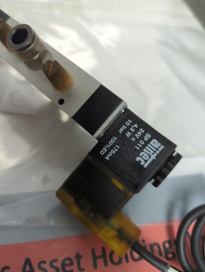 Used AIRTEC,KM-09-533-HNX-XXX,DIRECTIONAL CONTROL VALVE PRE-OWNED