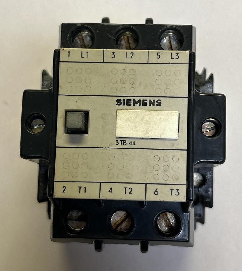 Used SIEMENS,3TB44-17-0A,CONTACTOR SIZE 2 45A 600V 3P