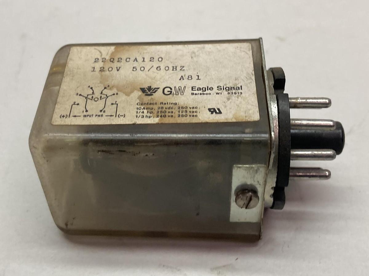 Used Eagle Signal,22Q2CA120,Relay 120V 50/60Hz