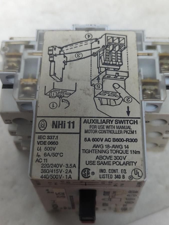 Used MOELLER,PKZM 1-4,MANUAL MOTOR STARTER WITH NHi 11 AUX 660V 4 AMP PRE-OWNED