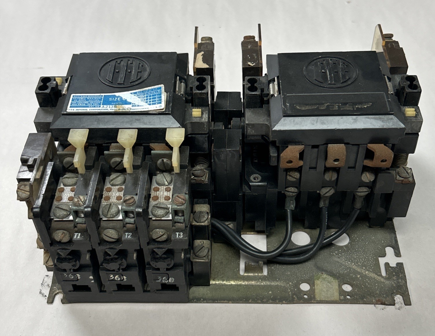 Used ITE,A213B,REVERSING STARTER SIZE 0 20A 600V