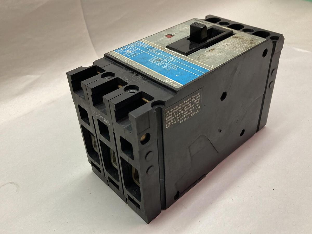 Used Siemens,ED43B100,3-Pole Circuit Breaker 100A Type ED4