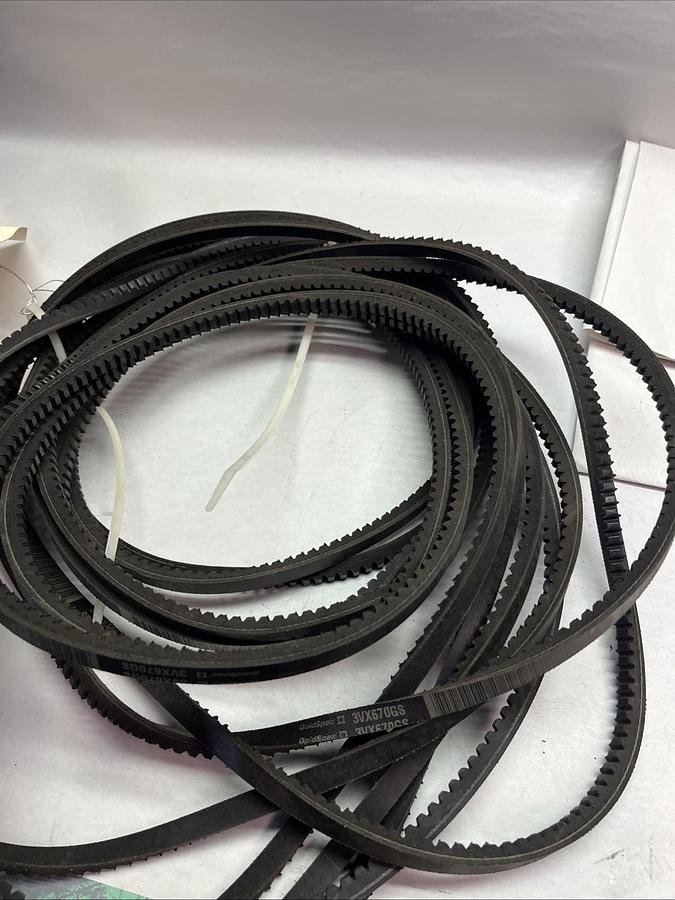 GOLD SPEC,3VX670-GS,V-BELT LOT OF 7