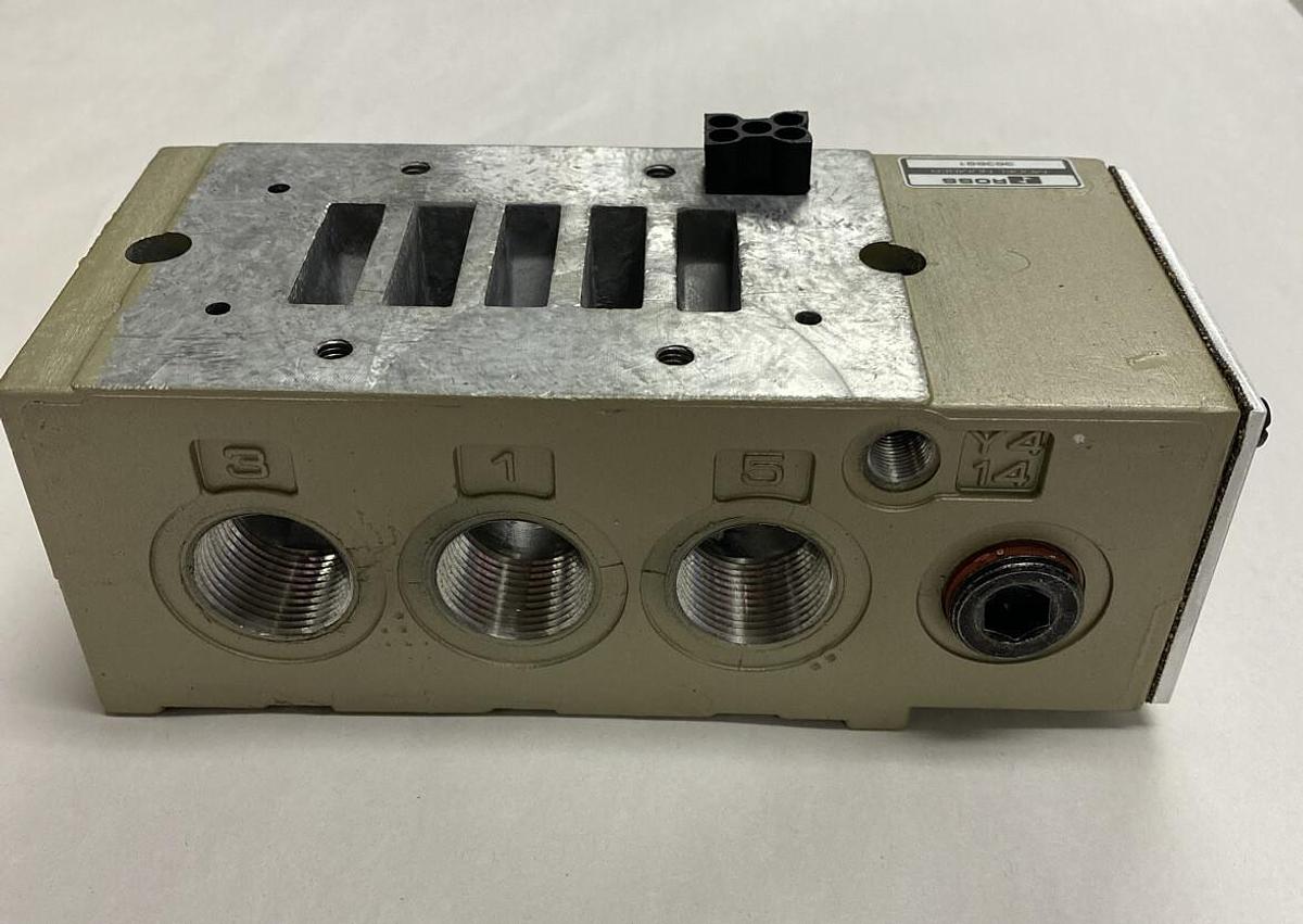 Used Ross,363B91,Pneumatic Valve Base NOS
