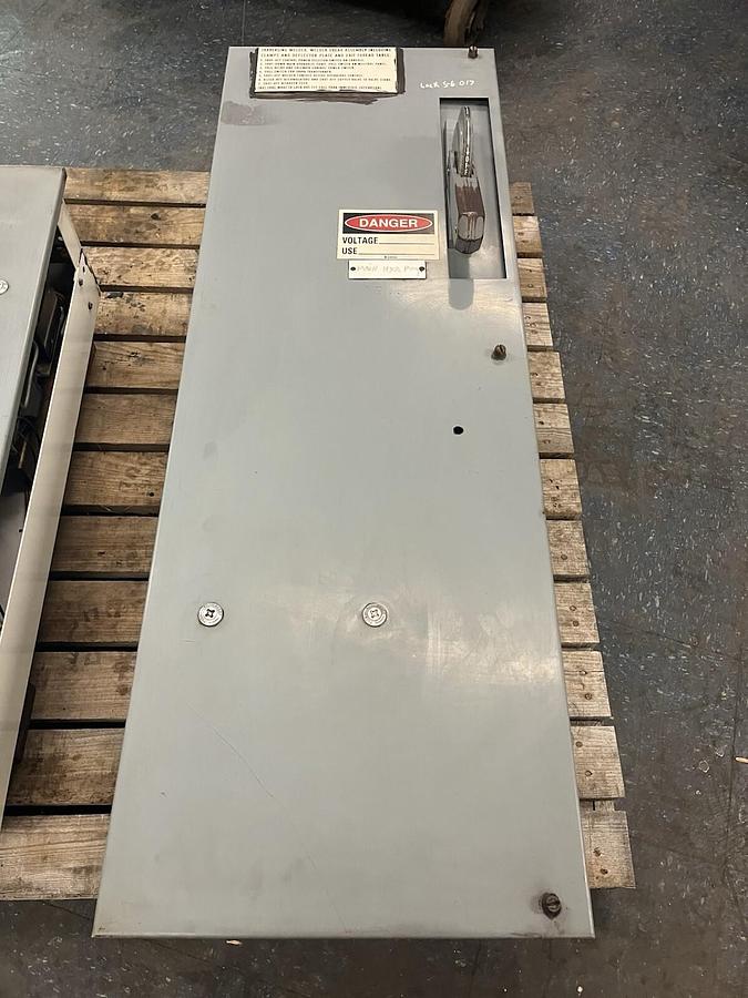 Used ALLEN BRADLEY,2112B,SIZE 4 45" MCC FUSED STARTER BUCKET 100HP