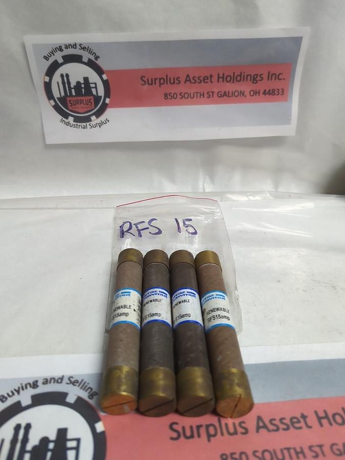 FERRAZ SHAWMUT,RFS15,RENEWABLE 15 AMP FUSE LOT OF 4 PRE-OWNED