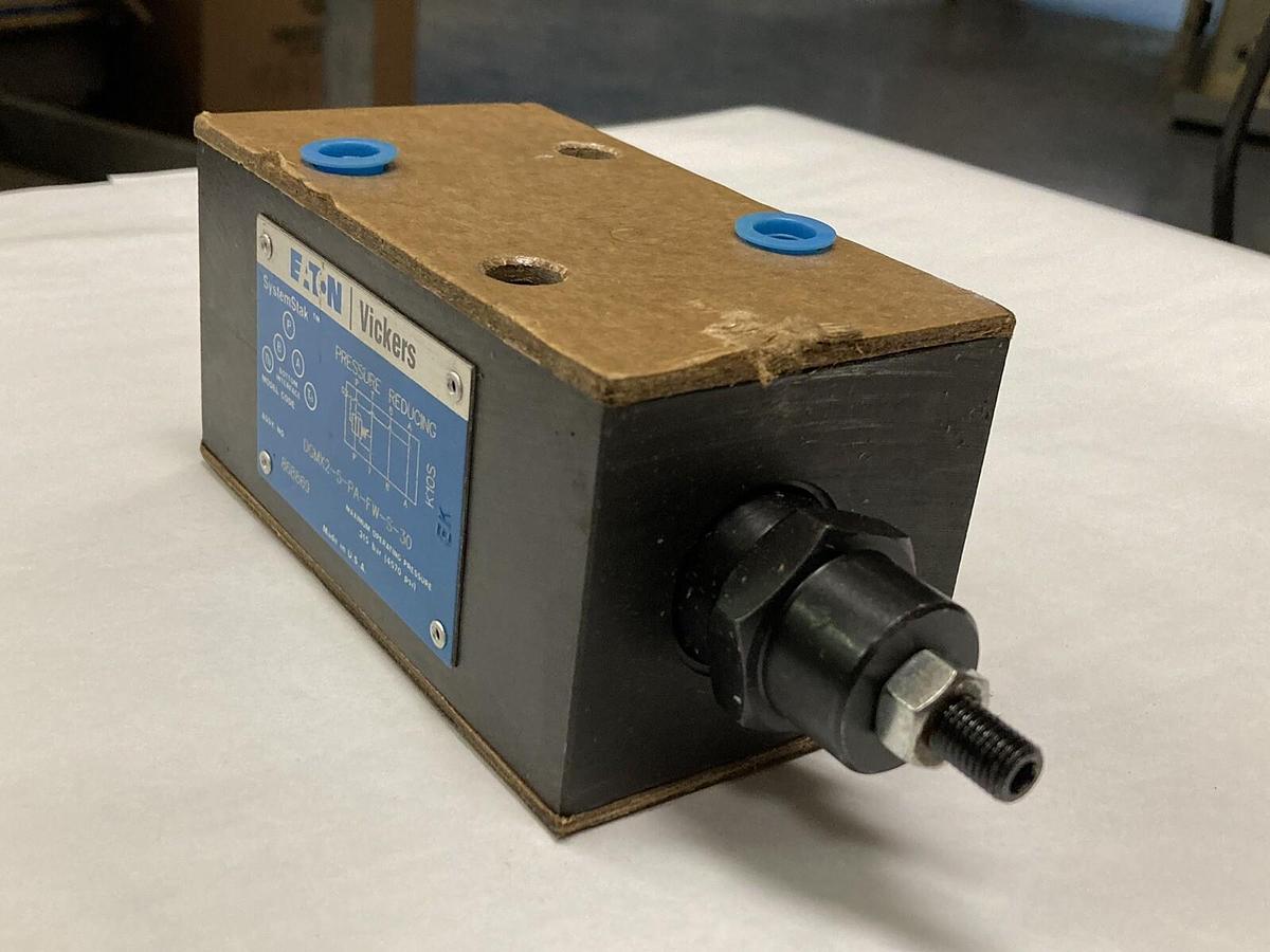 Vickers,DGMX2-5-PA-FW-S-30,Pressure Reducing Valve