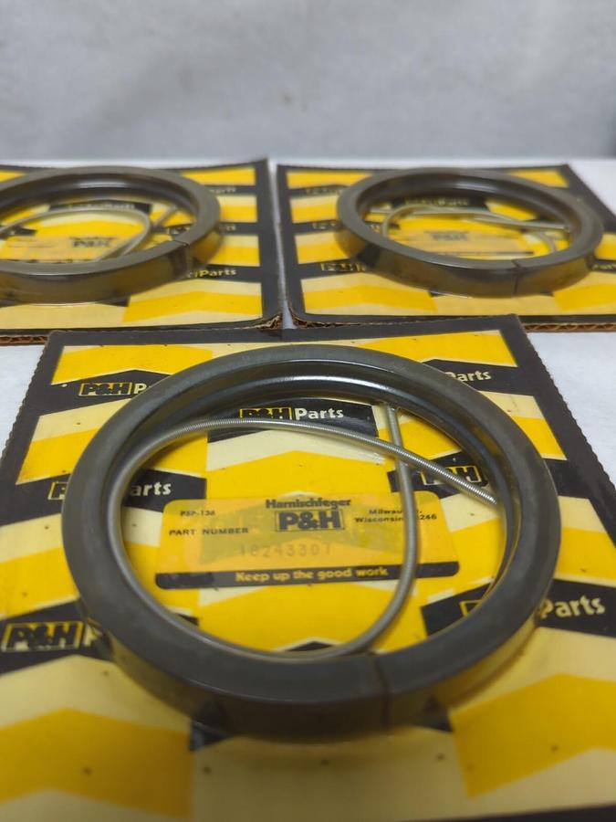 P&H,18Z433D7,OIL SEALS PSP-136 LOT OF 3 NOS