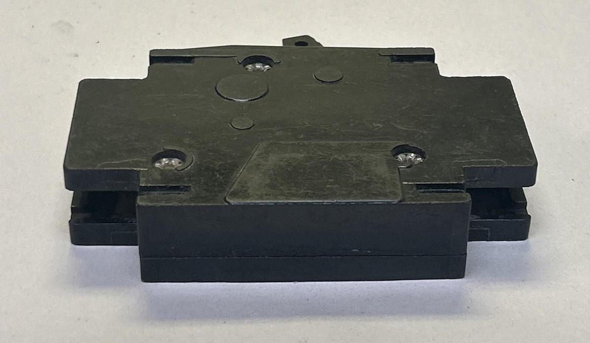 Used SQUARE D,QOU120,CIRCUIT BREAKER 20A 120/240V 1P