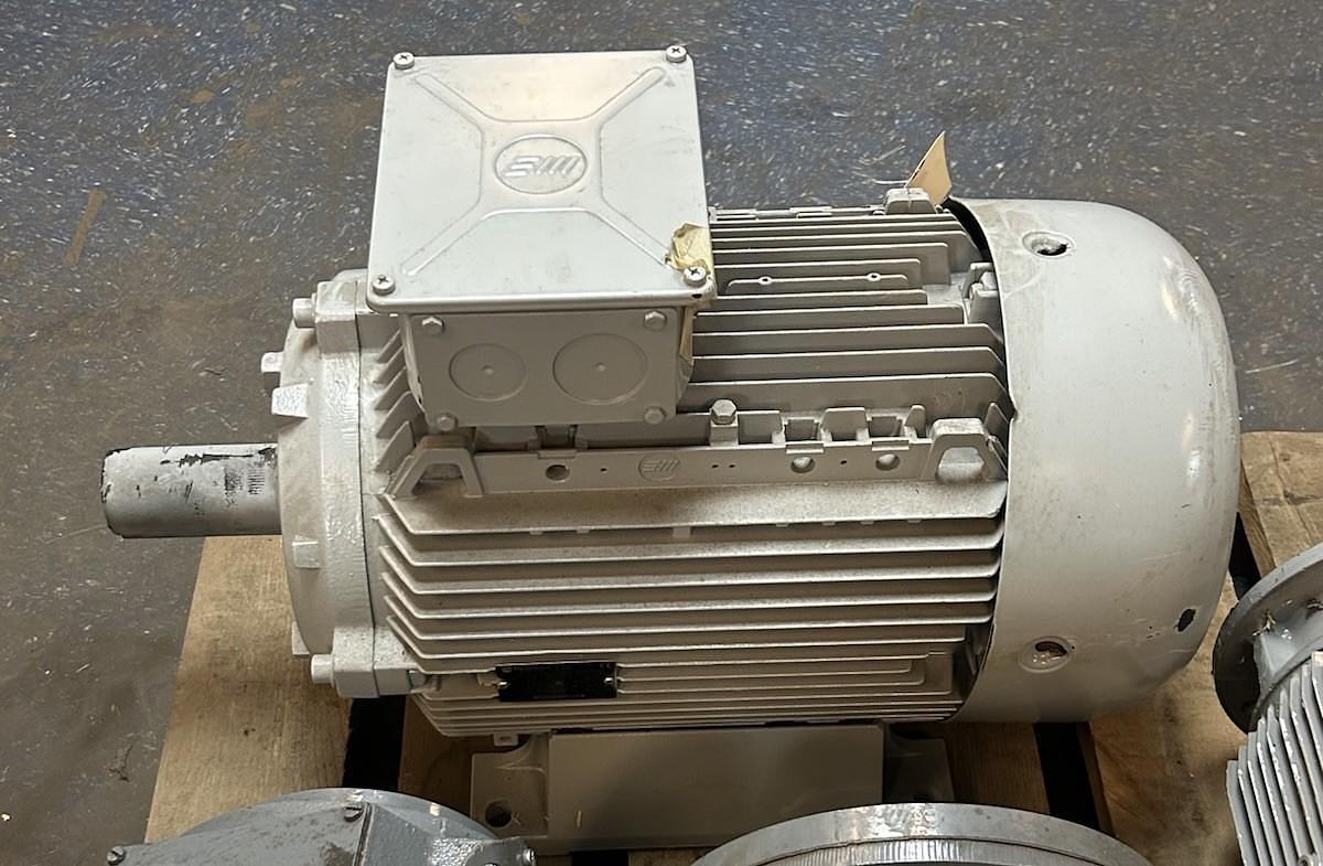 Used MARELLI MOTORI,A4Q200LB2-B3,MOTOR 37KW 50HP 220V 3550RPM 3PH