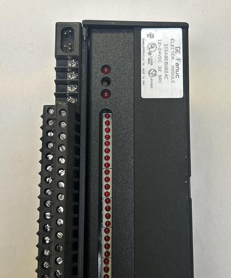Used GE FANUC,IC660BBD024,GENIUS BLOCK I/O MODULE NO COVER