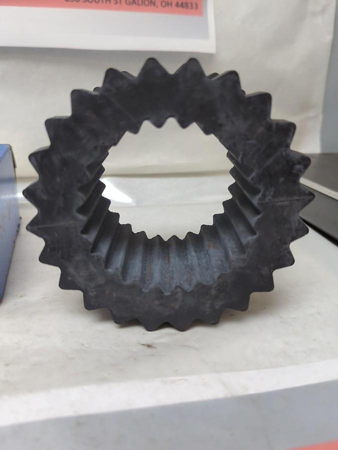 MARTIN,8JEM,QUADRA-FLEX COUPLING SLEEVE NOS