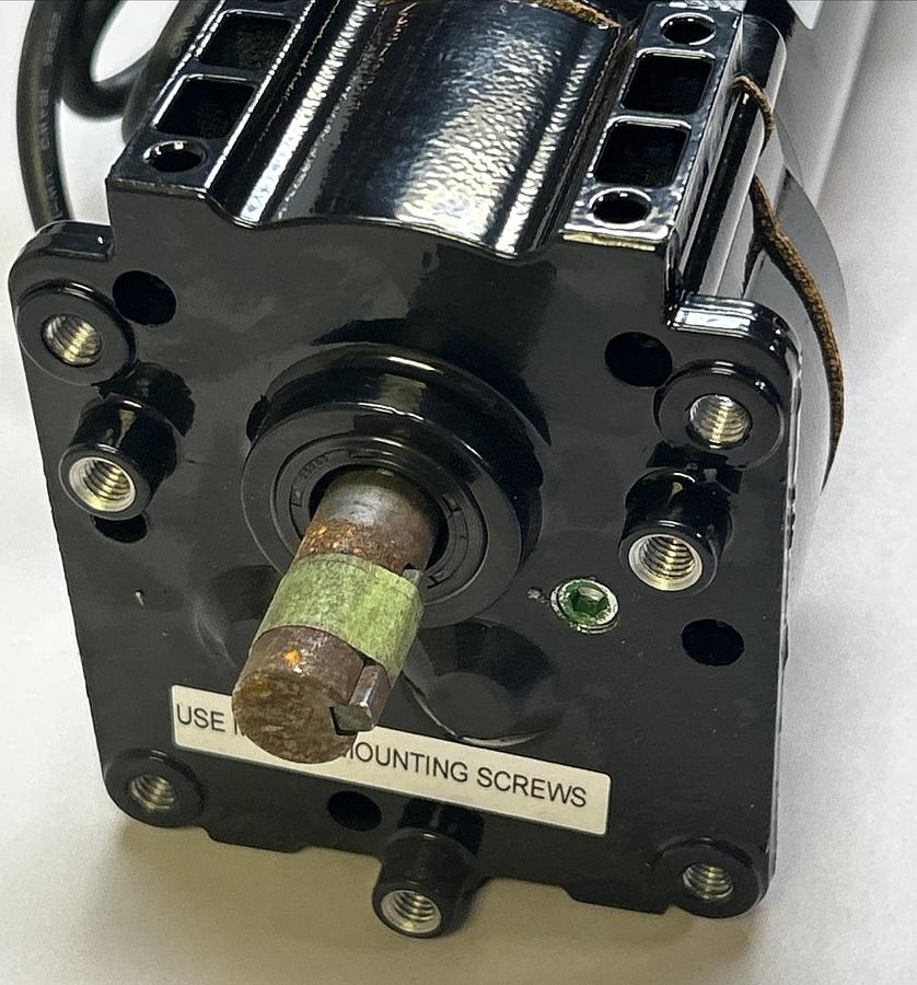 BISON,011-300-9194,DC GEAR MOTOR 1/4 HP 53 RPM 34:1 GEAR RATIO NOS