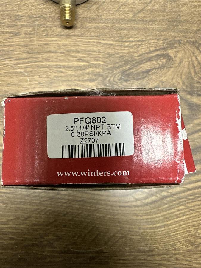 Winters,PFQ802,0-30PSI Liquid Filled 2.5" 1/4NPT BTM Mount Pressure Gauge