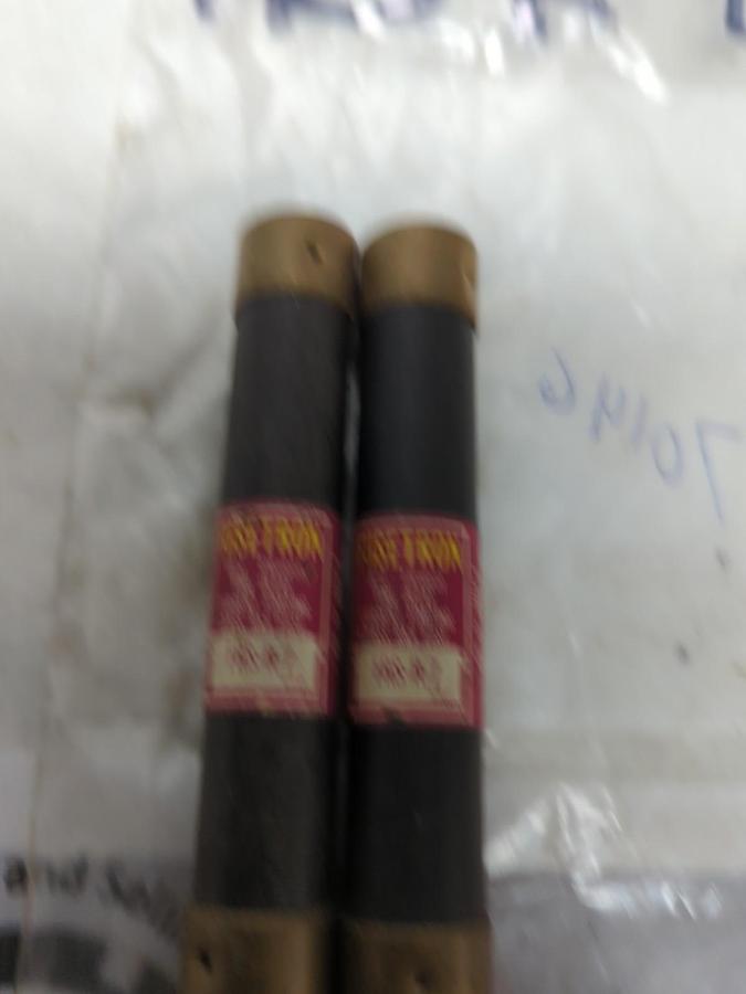Used COOPER BUSSMAN,FRS-R-7,FUSETRON 7 AMP FUSE LOT OF 2 PRE-OWNED