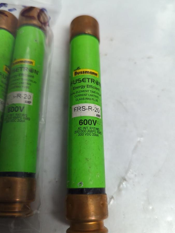Used COOPER BUSSMANN,FRS-R-20,FUSETRON FUSE 20 AMP LOT OF 3 PRE-OWNED