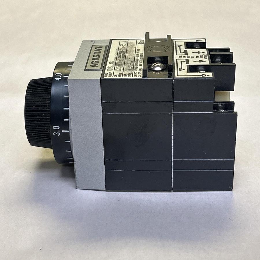 Used AGASTAT,7022AB,TIMING RELAY .5-5 SECONDS