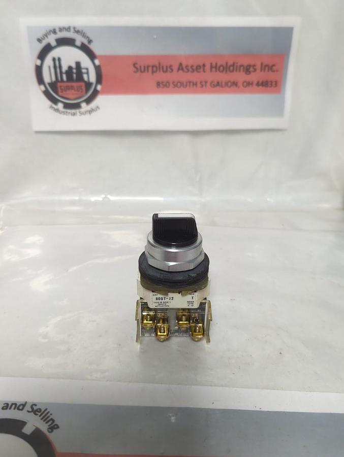 Used ALLEN BRADLEY,800T-J2,SELECTOR SWITCH SERIES T PRE-OWNED