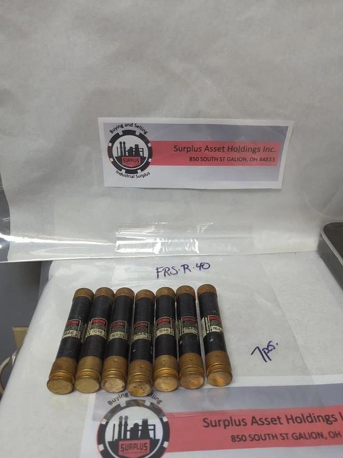 Used COOPER BUSSMAN,FRS-R-40,FUSETRON 40 AMP FUSE LOT OF 7 PRE-OWNED