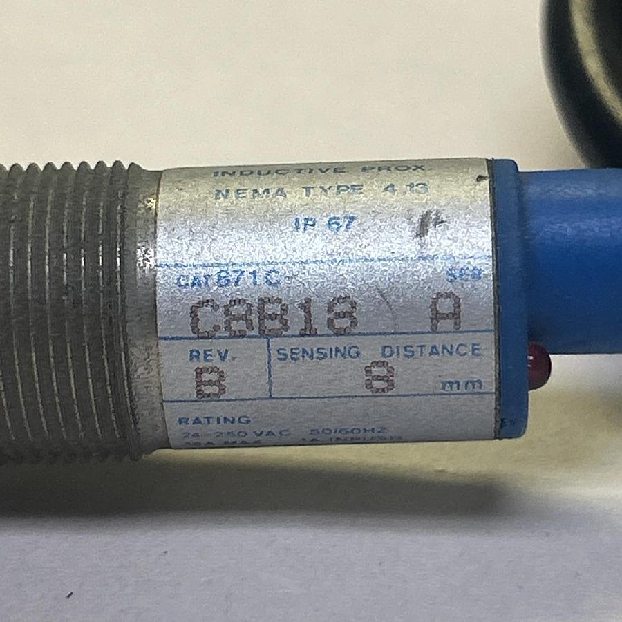 Used ALLEN BRADLEY,871C-C8B18,INDUCTIVE PROXIMITY SWITCH