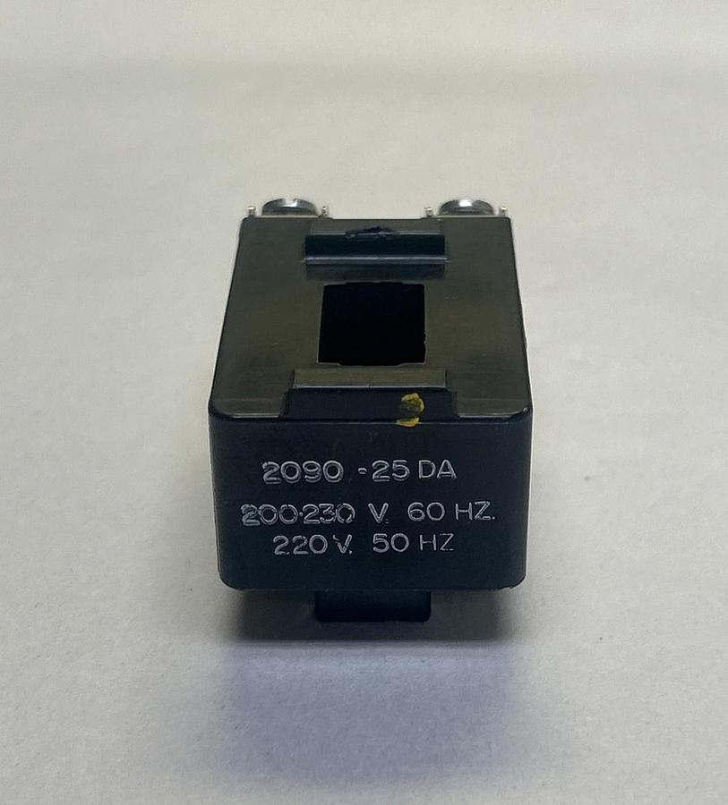 SIEMENS,2090-25DA,COIL 200-230V NOS